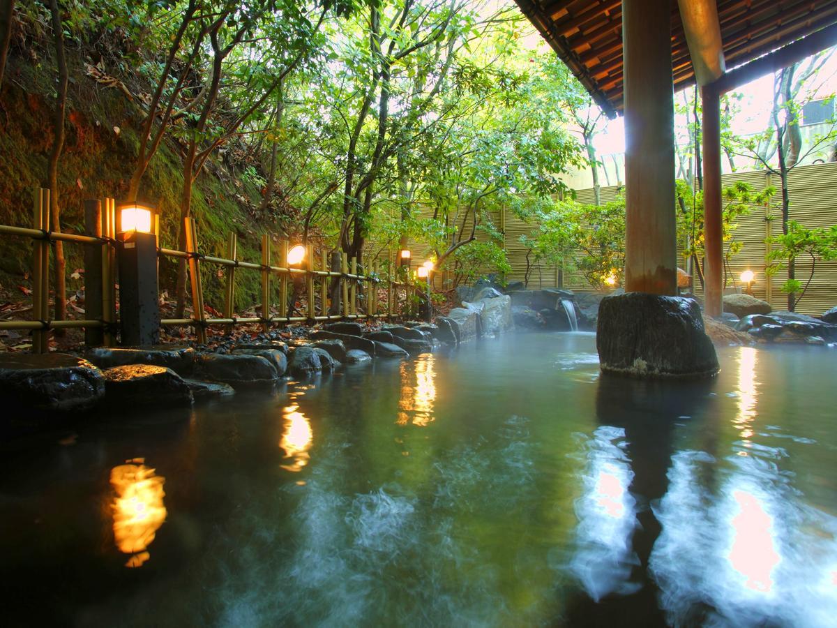 Yamashiro Onsen Midori No Yado Bansyoukaku Hotel Kaga  Exterior foto