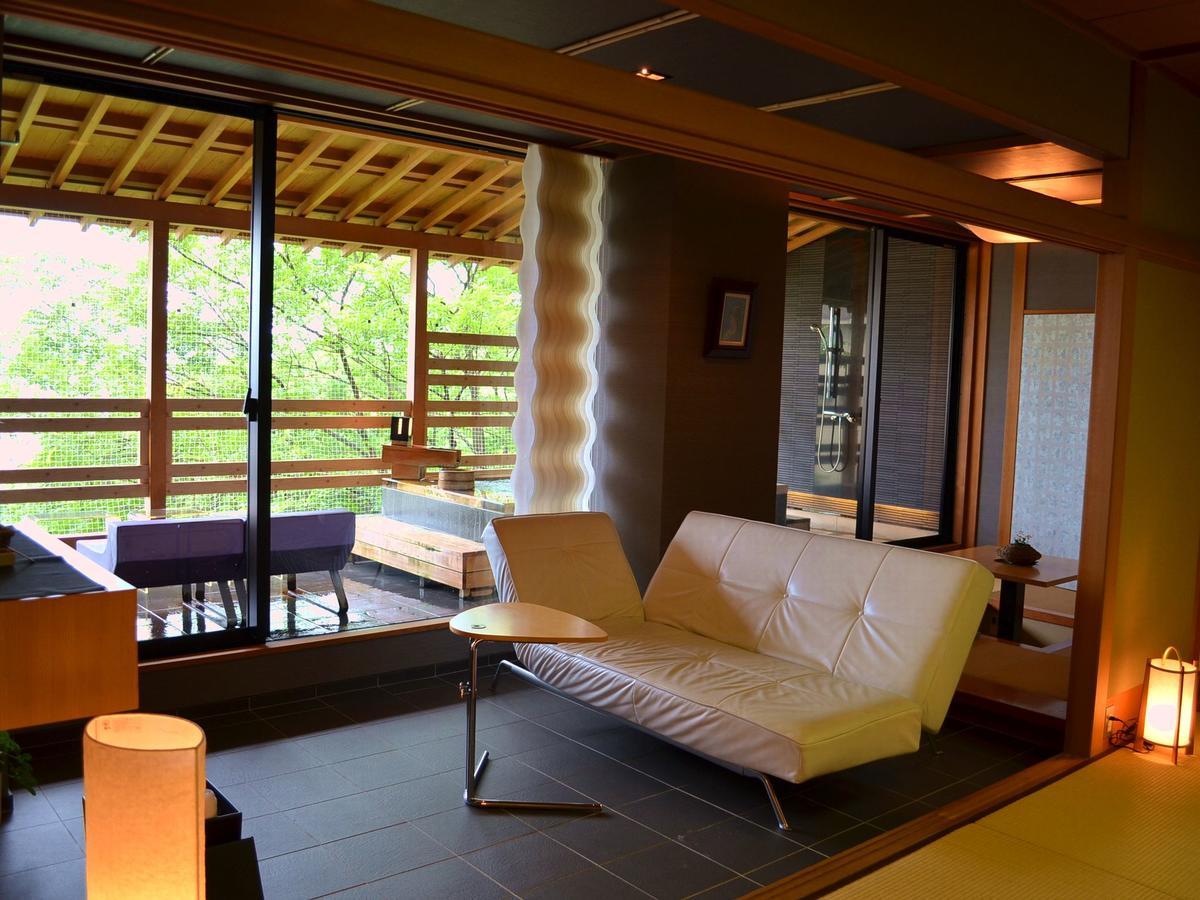 Yamashiro Onsen Midori No Yado Bansyoukaku Hotel Kaga  Exterior foto