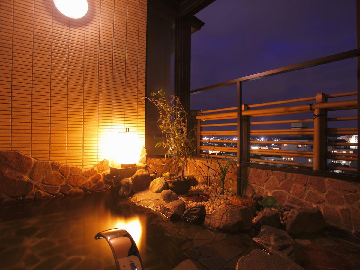 Yamashiro Onsen Midori No Yado Bansyoukaku Hotel Kaga  Exterior foto